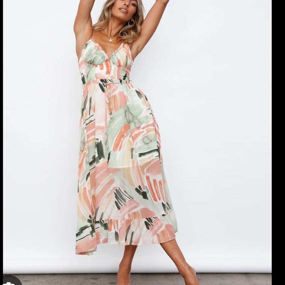 Hello Molly Begonia Bloom Maxi Dress size Small NWT